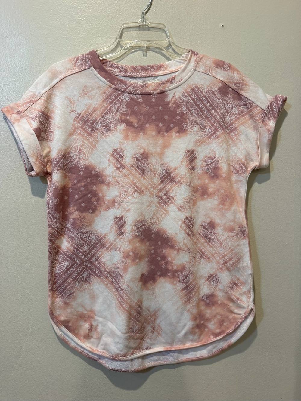Cupio Pink Tie-Dye Bandana Print Short Sleeve Tee